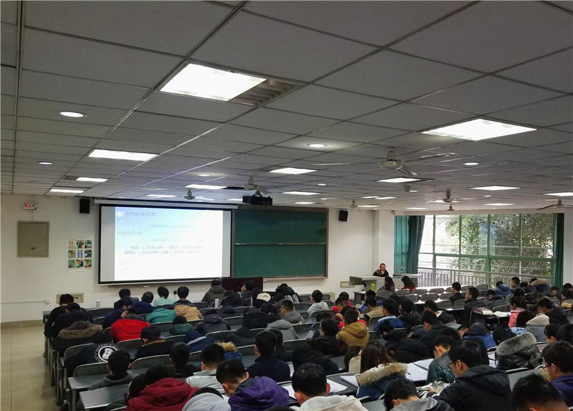 2017年12月22日  发挥专业优势，开展学术交流——杰阳排水总工程师受邀前往四川建院作学术报告_副本